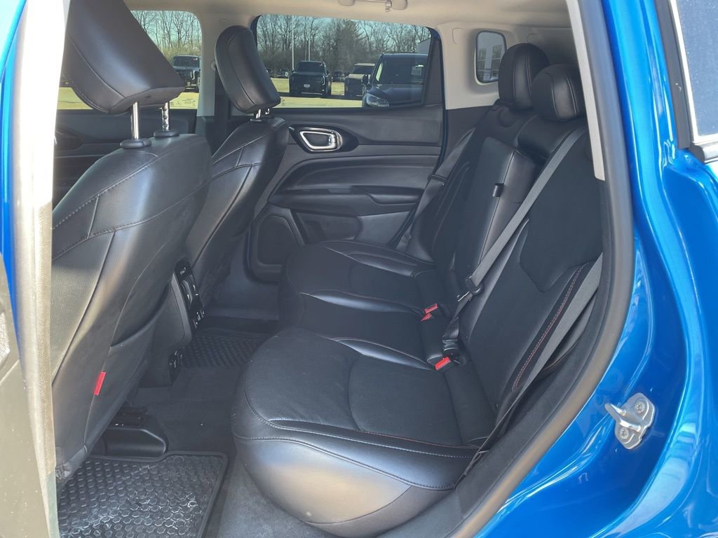 Used 2022 Jeep Compass Trailhawk w/ Trailhawk Elite Group AWD/4WD image 11