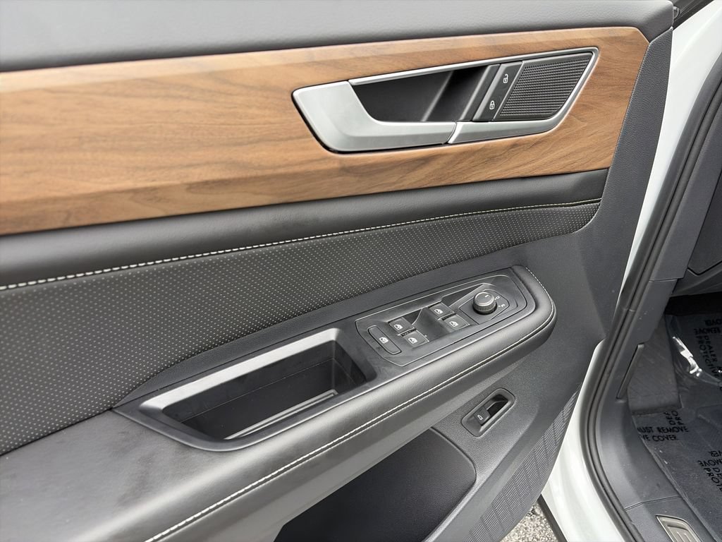 Certified 2026 Volkswagen Atlas SE FWD image 26
