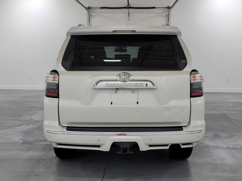 Used 2014 Toyota 4Runner Limited AWD/4WD image 7