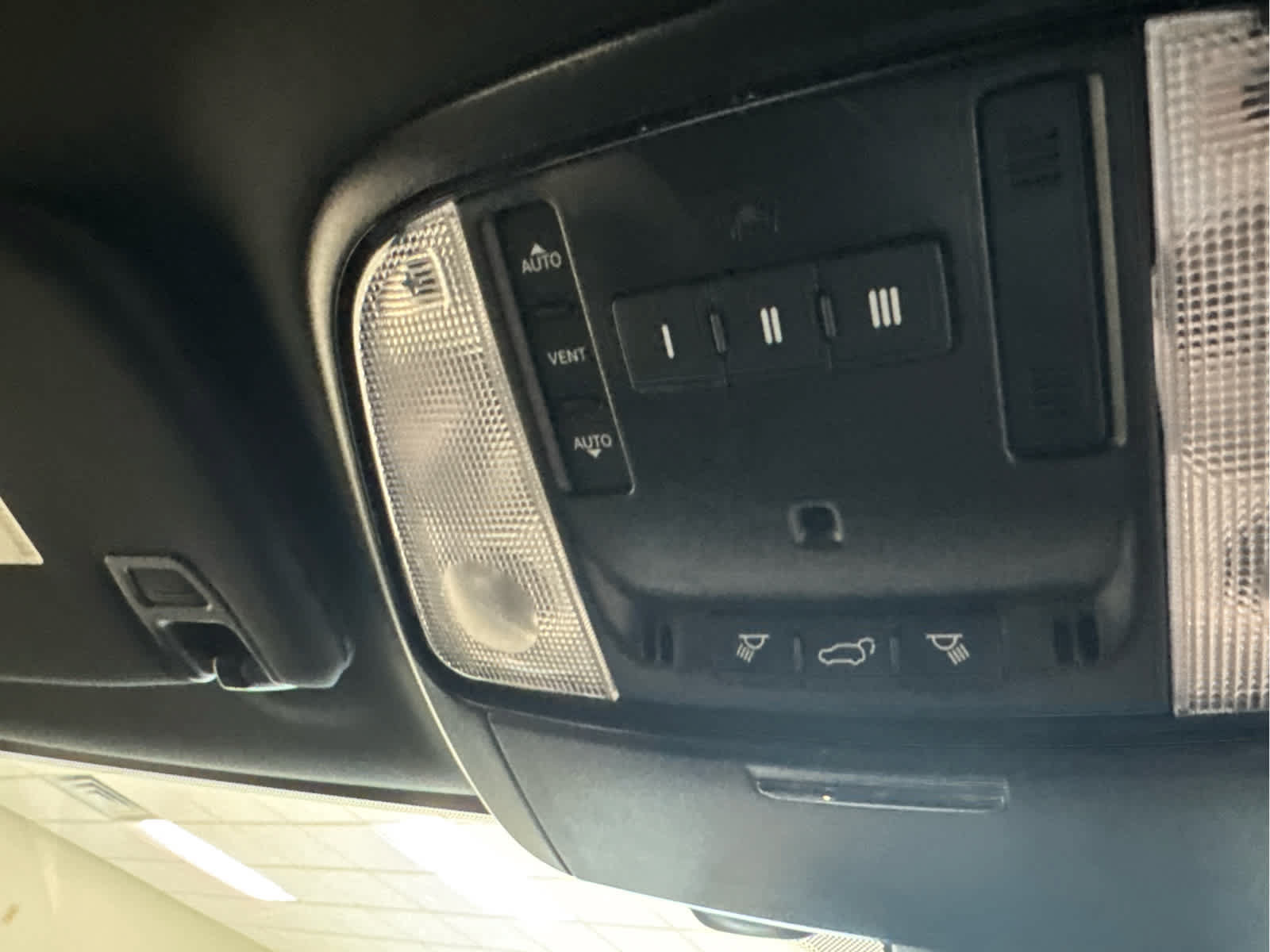 Used 2024 Dodge Durango GT AWD/4WD image 24