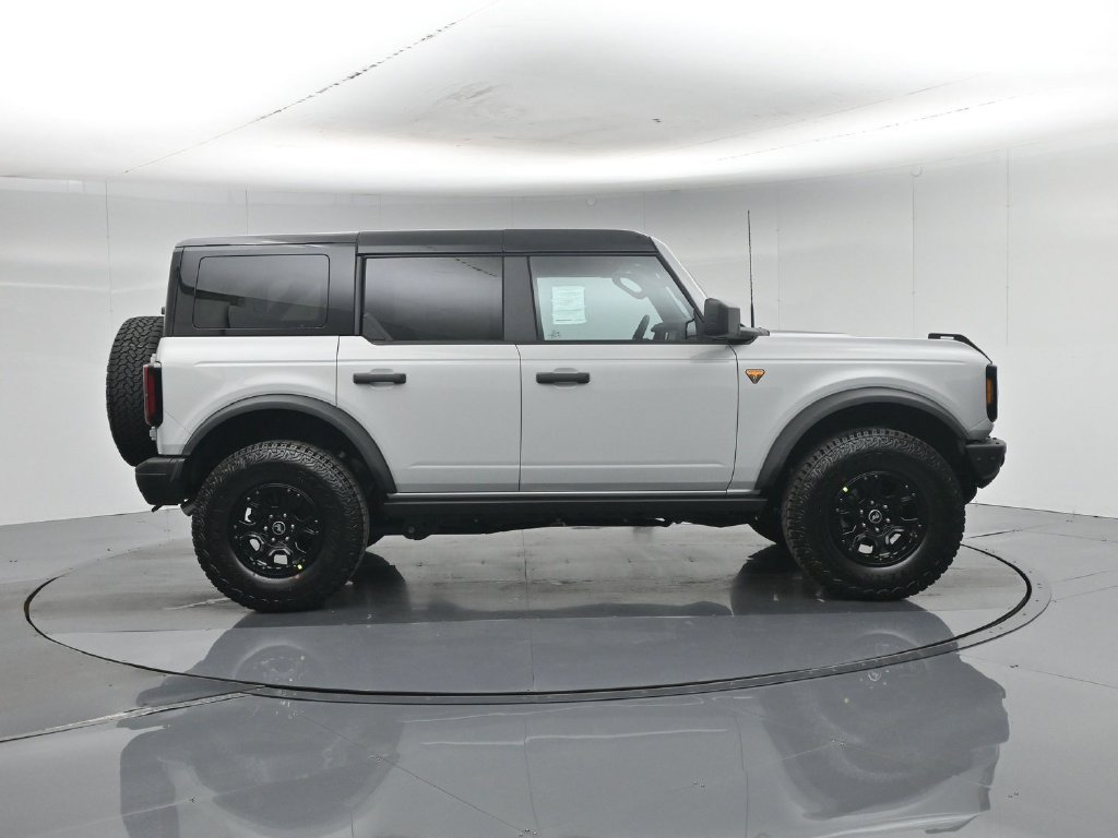 New 2026 Ford Bronco Badlands w/ Wildtrak Package AWD/4WD image 25