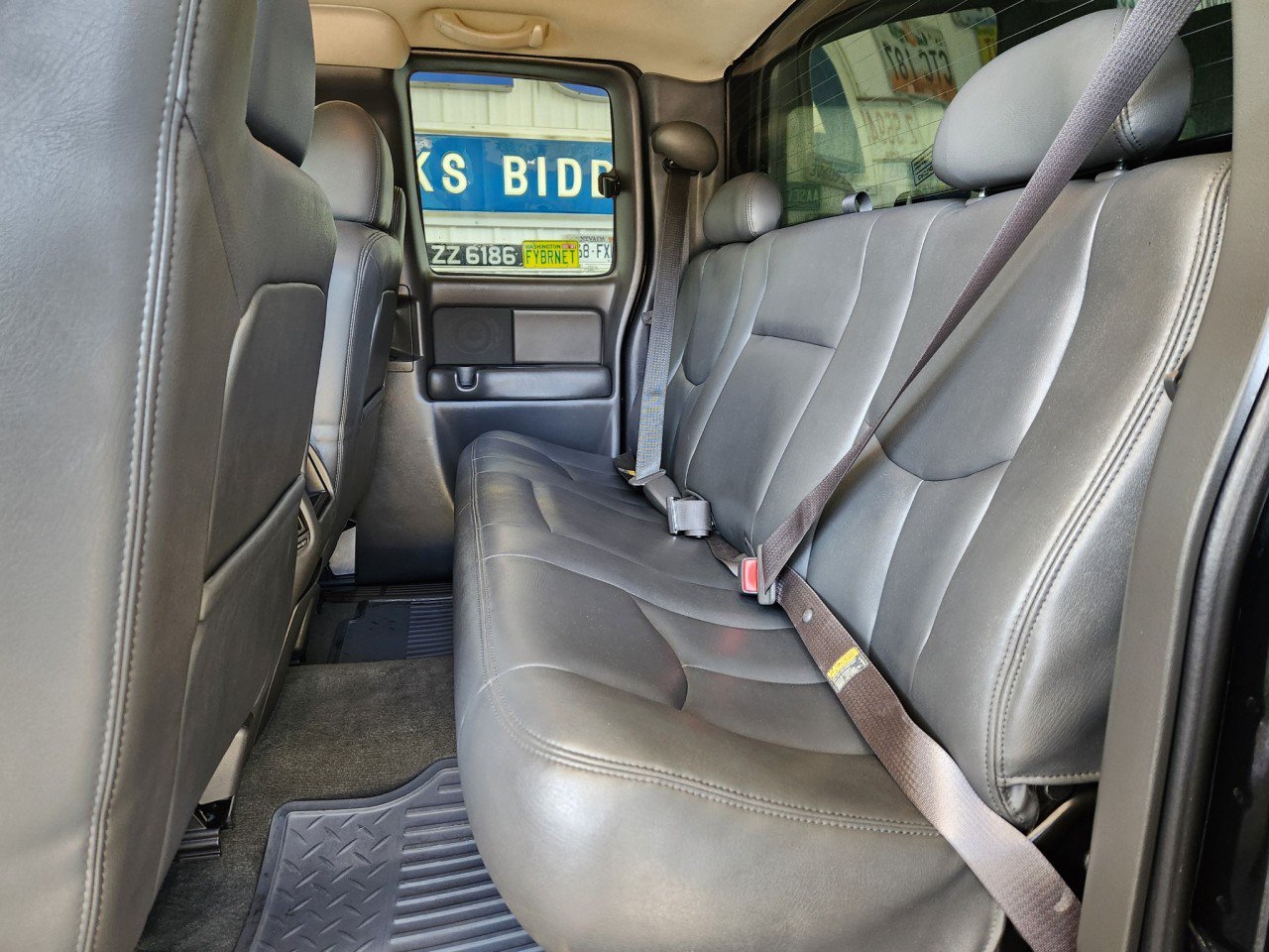 Used 2003 GMC Sierra 2500 SLT w/ SLT Preferred Equipment Group AWD/4WD image 6
