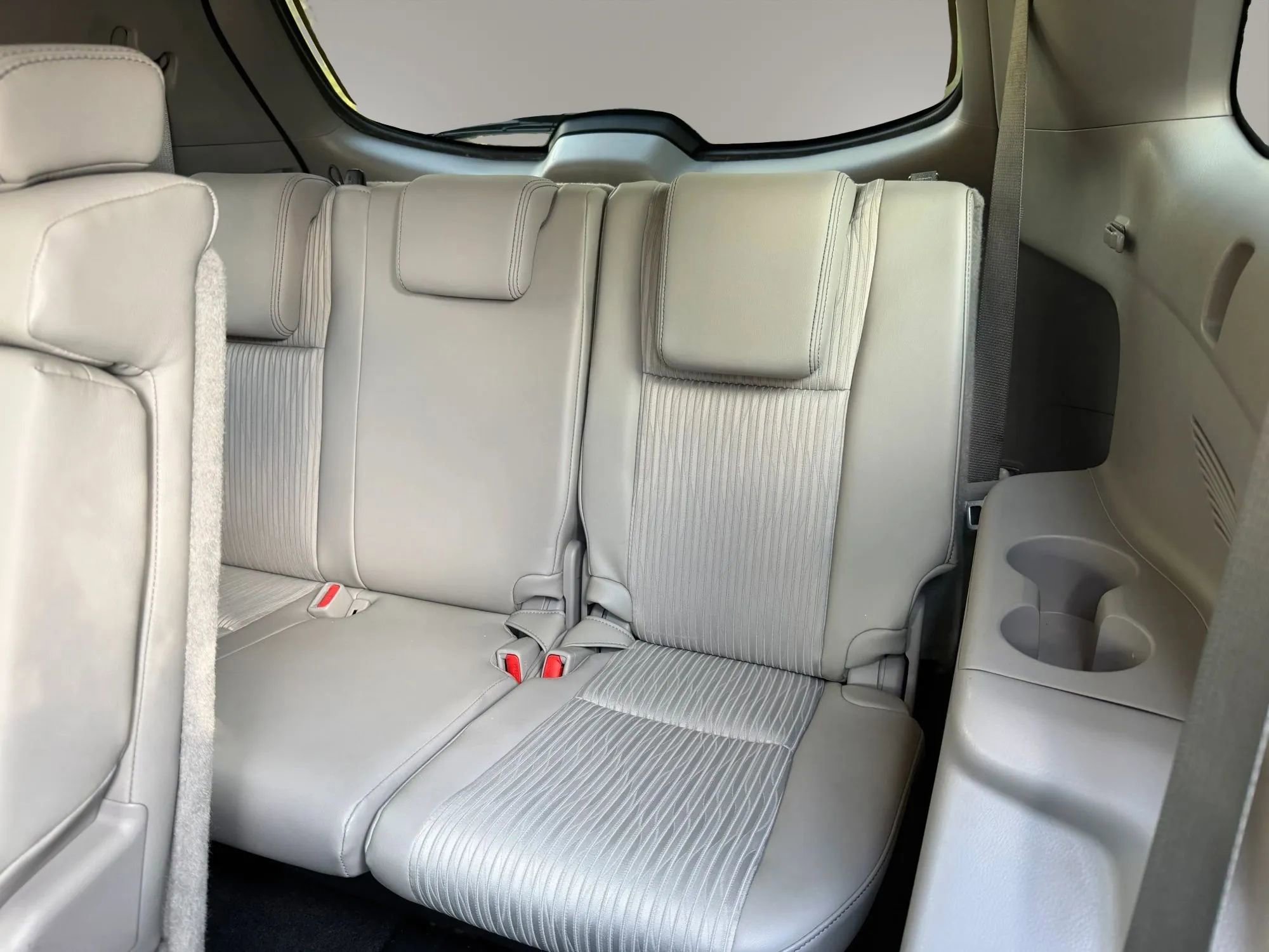 Used 2015 Toyota Highlander Plus image 38