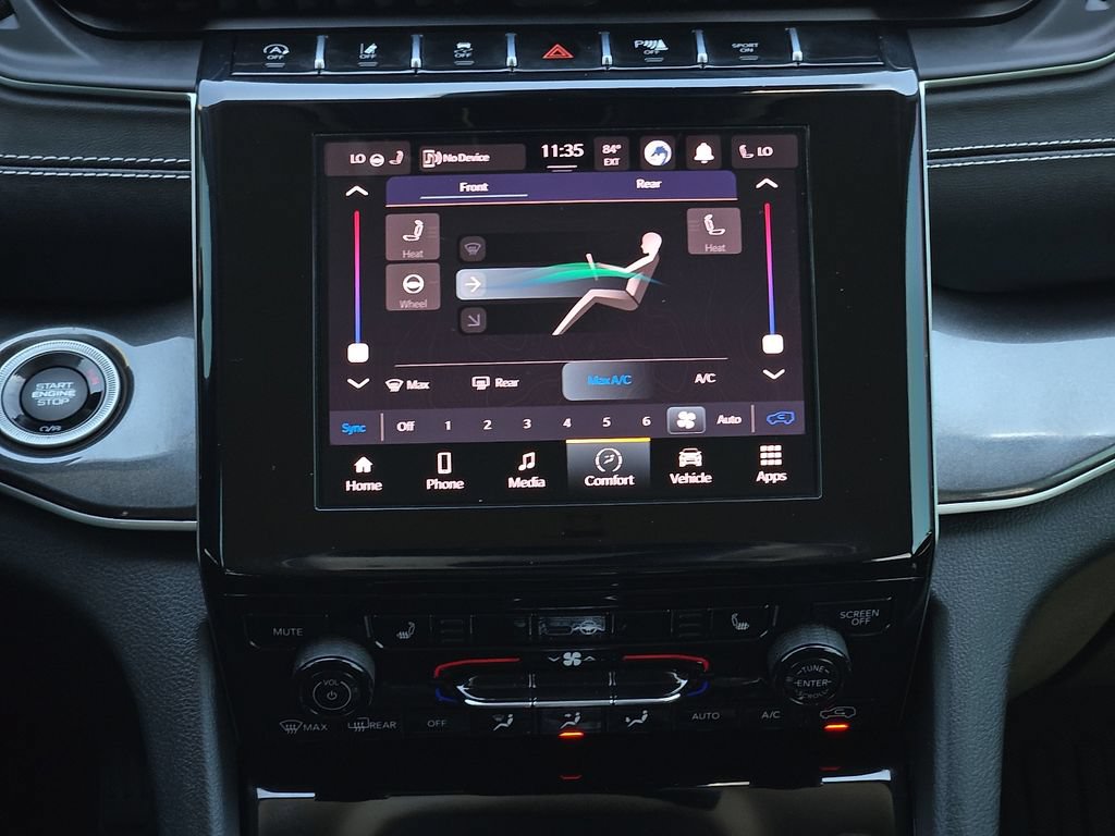 Used 2022 Jeep Grand Cherokee L Laredo w/ Luxury Tech Group I AWD/4WD image 14
