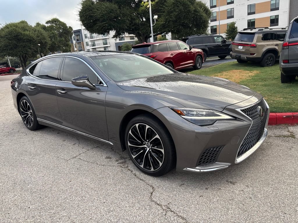 Used 2023 Lexus LS 500 w/ Luxury Package RWD image 7