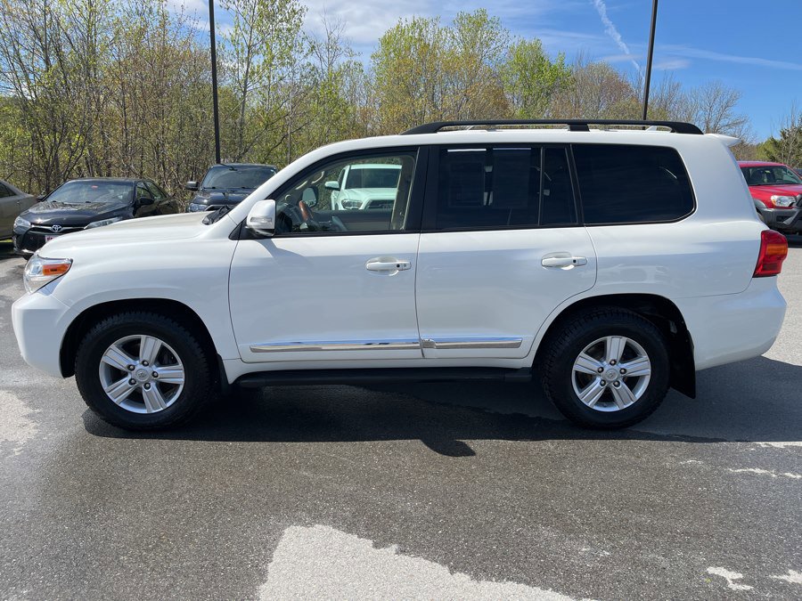 Used 2014 Toyota Land Cruiser AWD/4WD image 4
