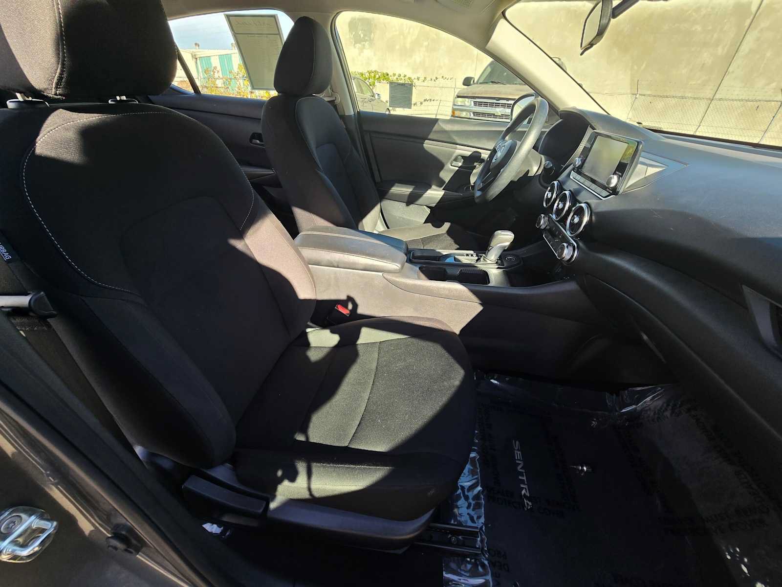 Used 2025 Nissan Sentra S FWD image 10