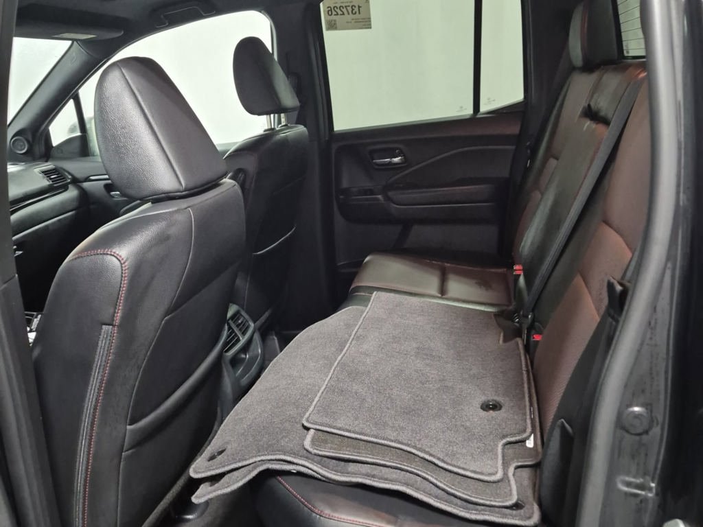 Used 2023 Honda Ridgeline Black Edition image 4
