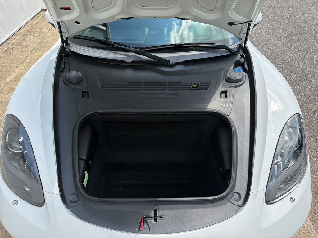 Used 2018 Porsche 718 Cayman S RWD image 16