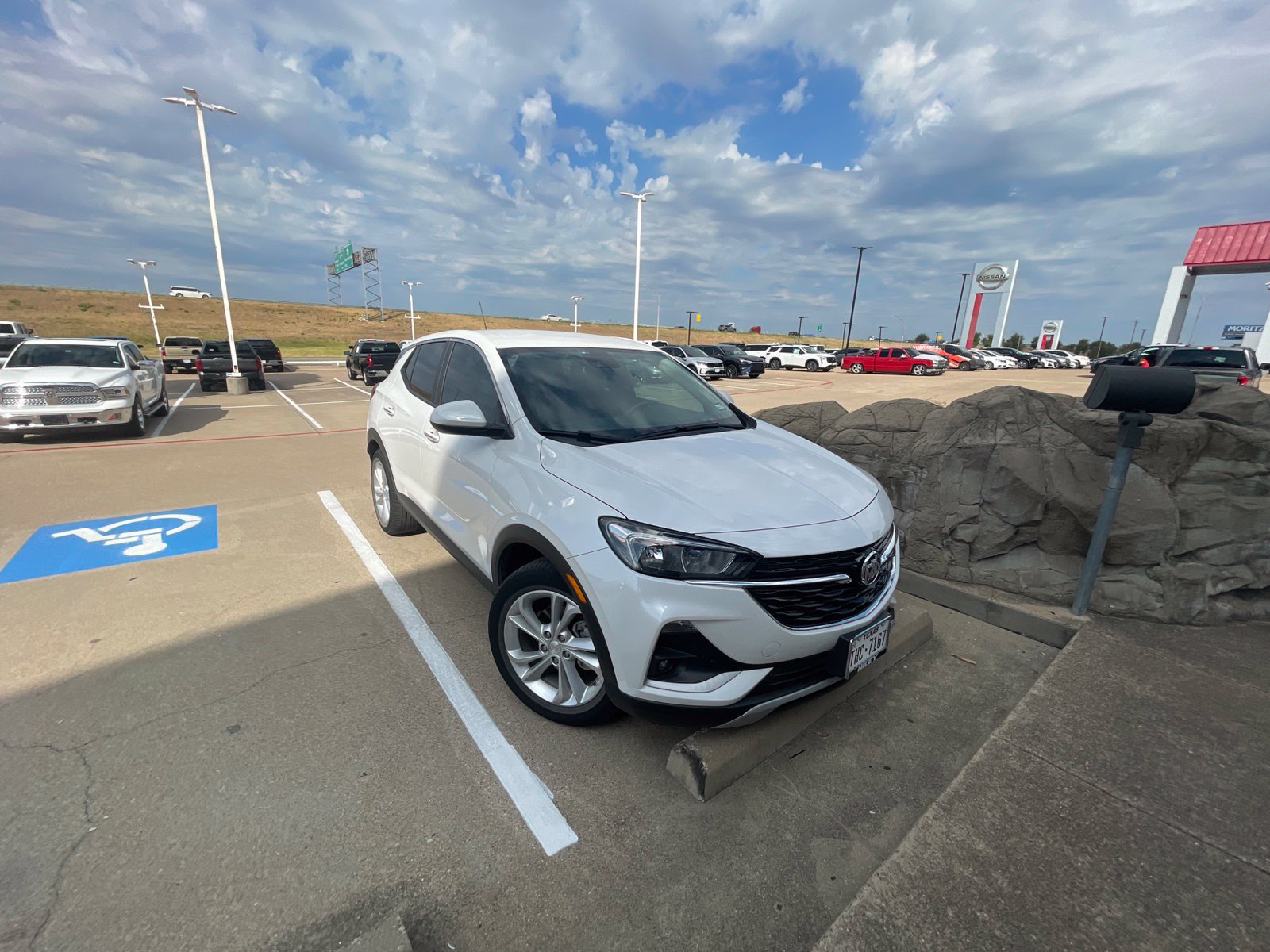 Used 2023 Buick Encore GX Preferred w/ Cold Weather Comfort Package FWD image 12