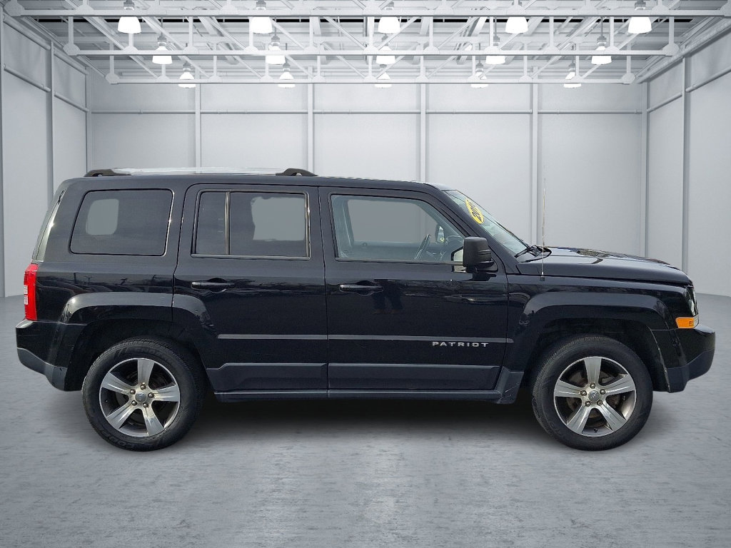 Used 2016 Jeep Patriot High Altitude image 6