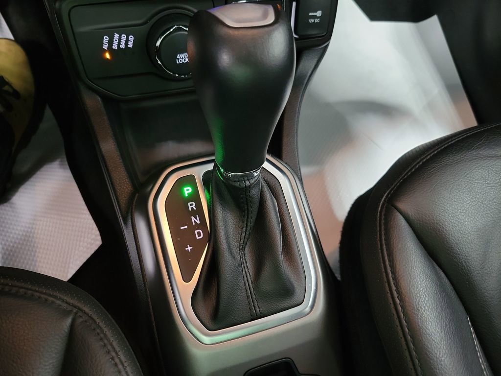 Used 2019 Jeep Renegade Limited w/ Quick Order Package 22P image 48