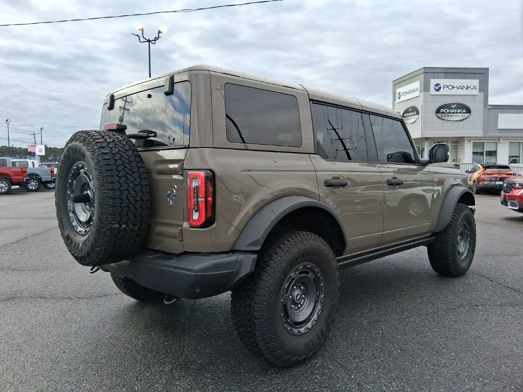 Used 2025 Ford Bronco Badlands image 5