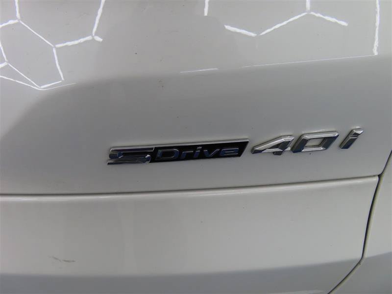 Used 2024 BMW X5 sDrive40i w/ Premium Package RWD image 11
