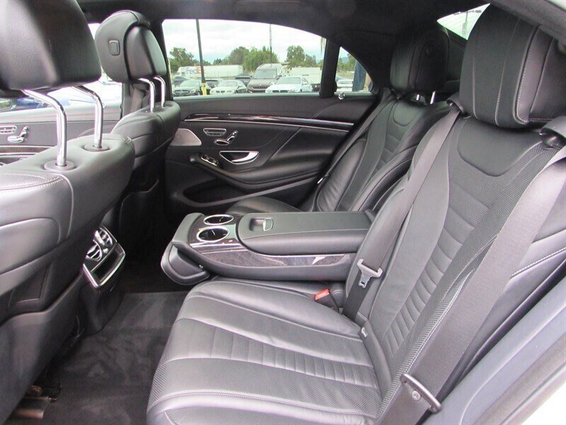Used 2018 Mercedes-Benz S 560 Sedan image 10