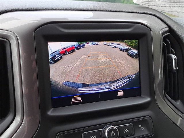 Used 2023 Chevrolet Silverado 2500 Custom w/ Custom Value Package image 14