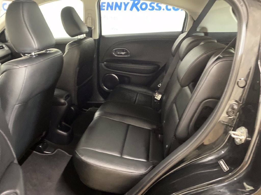 Used 2018 Honda HR-V EX-L image 11