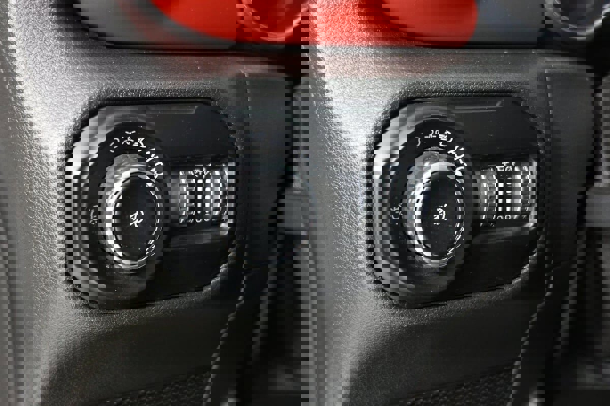 Used 2021 Jeep Wrangler Unlimited Rubicon image 23