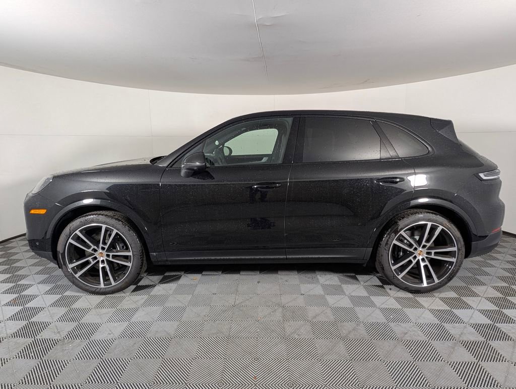 New 2026 Porsche Cayenne image 2