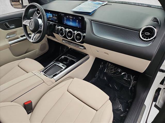 Used 2025 Mercedes-Benz GLA 250 4MATIC image 28