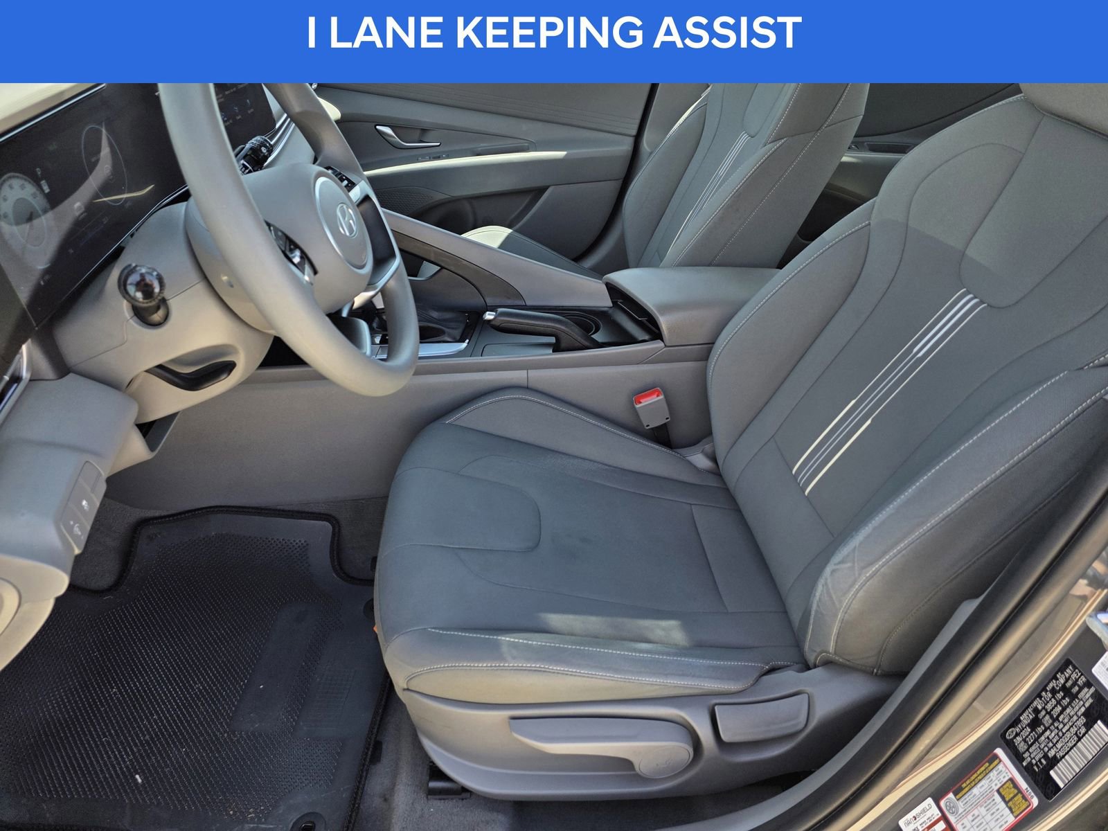 Used 2024 Hyundai Elantra SEL FWD image 10