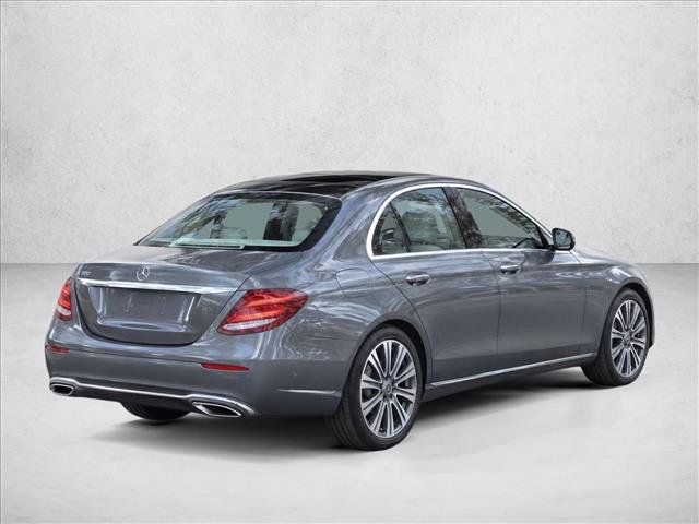 Used 2019 Mercedes-Benz E 300 image 7