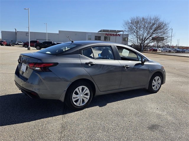 Used 2024 Nissan Versa S w/ Trunk Package image 12