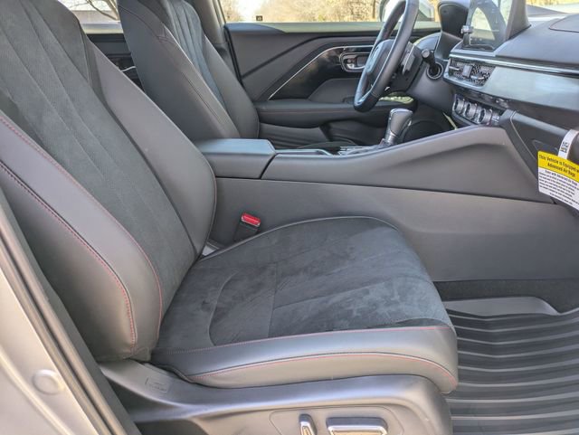 Certified 2025 Acura ADX A-Spec image 29