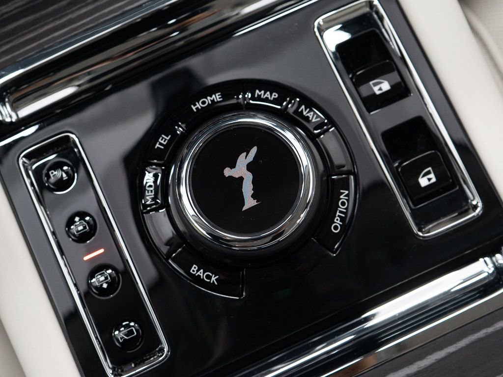 Certified 2025 Rolls-Royce Ghost image 40