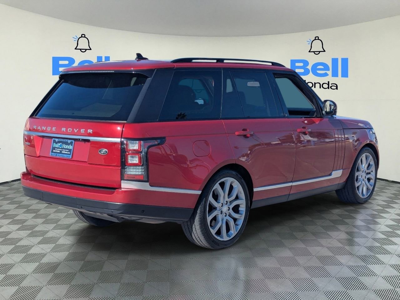 Used 2016 Land Rover Range Rover Supercharged image 4