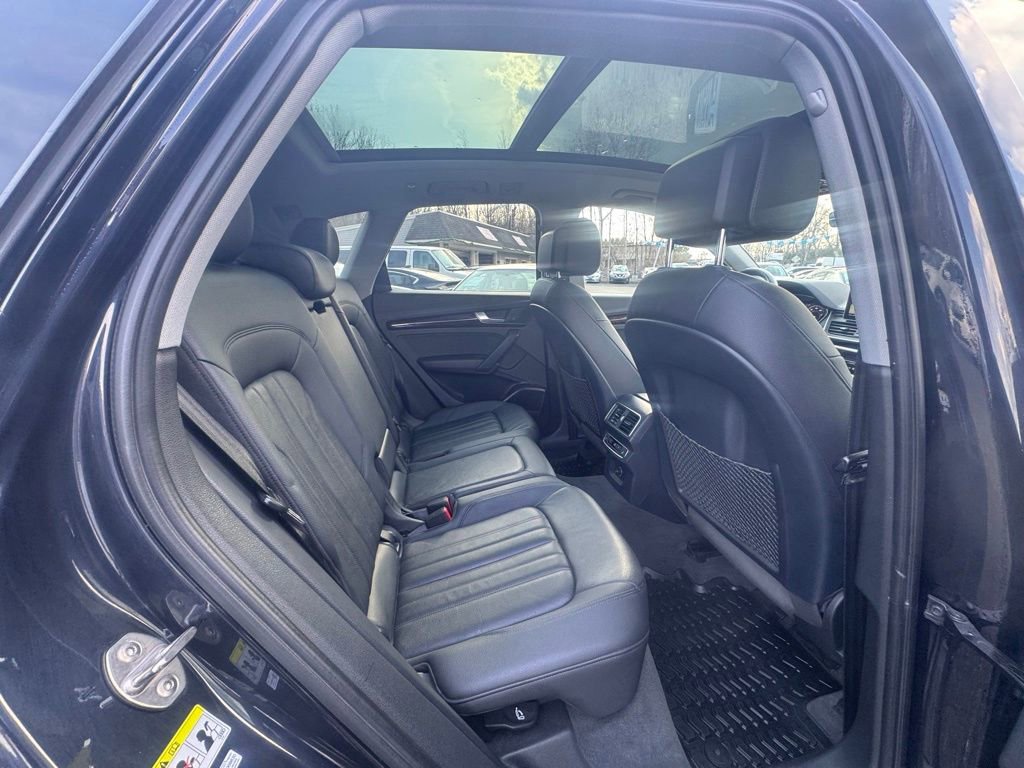 Used 2018 Audi Q5 2.0T Premium Plus w/ Premium Plus Package image 24
