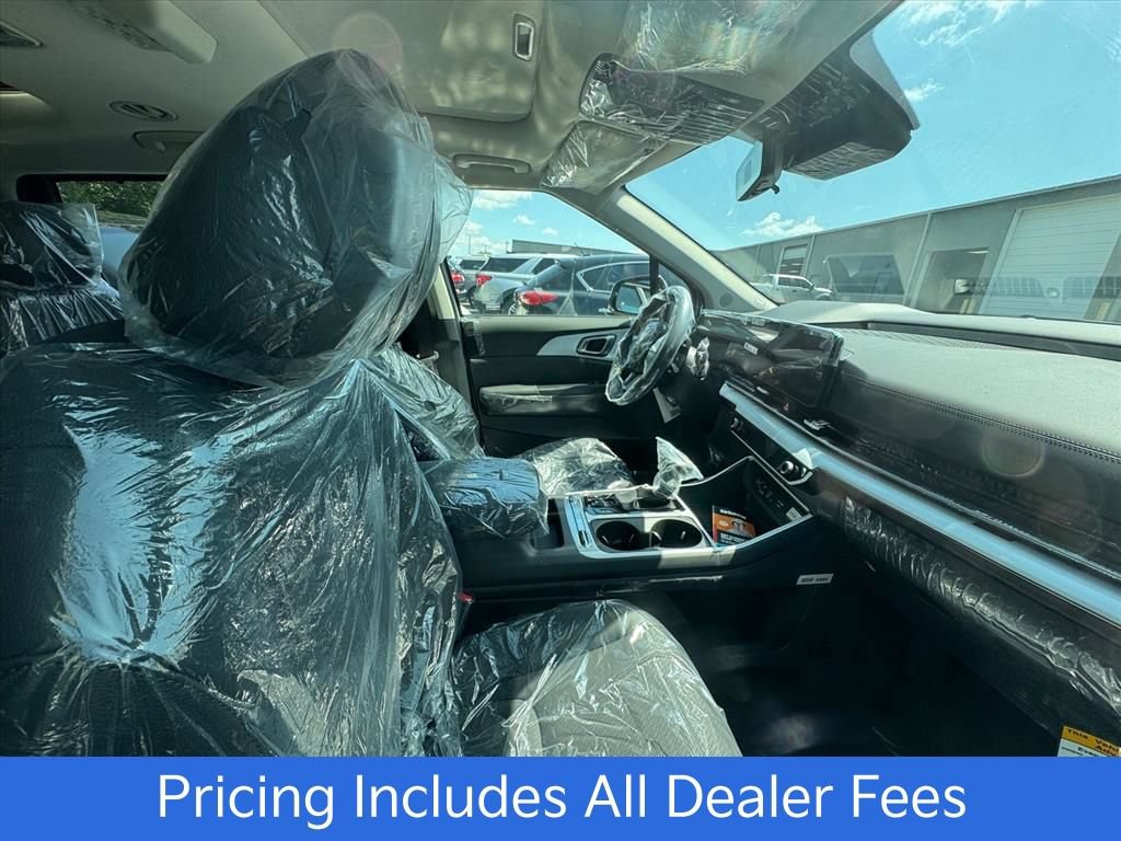 New 2026 Kia Carnival SX Prestige FWD image 3