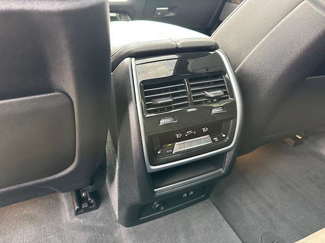 Certified 2024 BMW X5 xDrive40i w/ Premium Package image 22