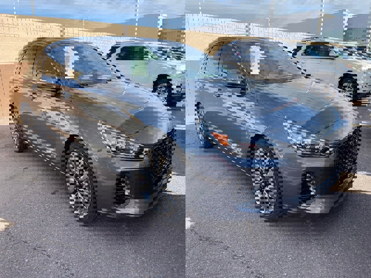 Used 2018 Hyundai Elantra GT Sport w/ Sport Tech Package 04 image 2