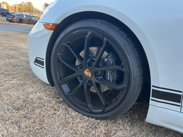 Used 2024 Porsche 718 Cayman Style Edition image 10