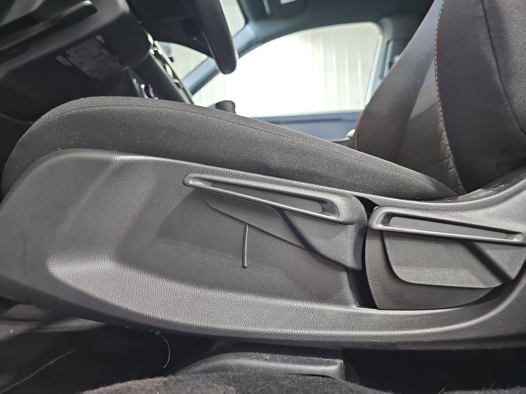 Used 2024 Honda HR-V Sport image 29