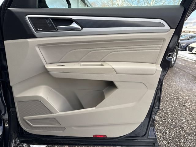 Used 2021 Volkswagen Atlas SEL Premium image 25