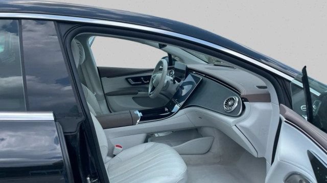 Used 2023 Mercedes-Benz EQS 450+ Sedan image 20