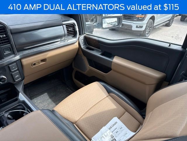 Used 2025 Ford F350 Lariat w/ Lariat Ultimate Package AWD/4WD image 19