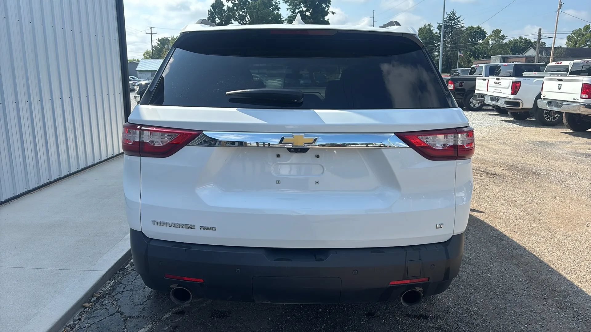 Used 2020 Chevrolet Traverse LT w/ LT Premium Package AWD/4WD image 10