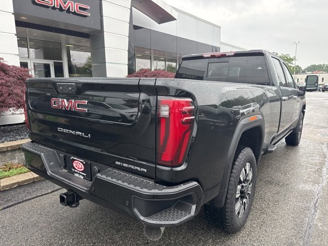 New 2025 GMC Sierra 2500 Denali w/ Denali Reserve Package image 9