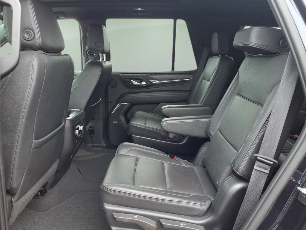 Used 2023 GMC Yukon Denali w/ Max Trailering Package AWD/4WD image 5