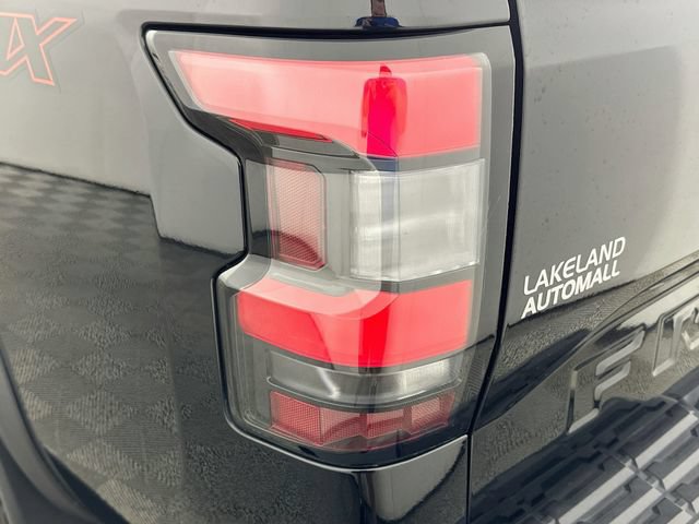 Used 2022 Nissan Frontier PRO-4X AWD/4WD image 26