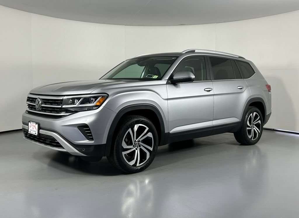 Used 2023 Volkswagen Atlas SEL AWD/4WD image 3