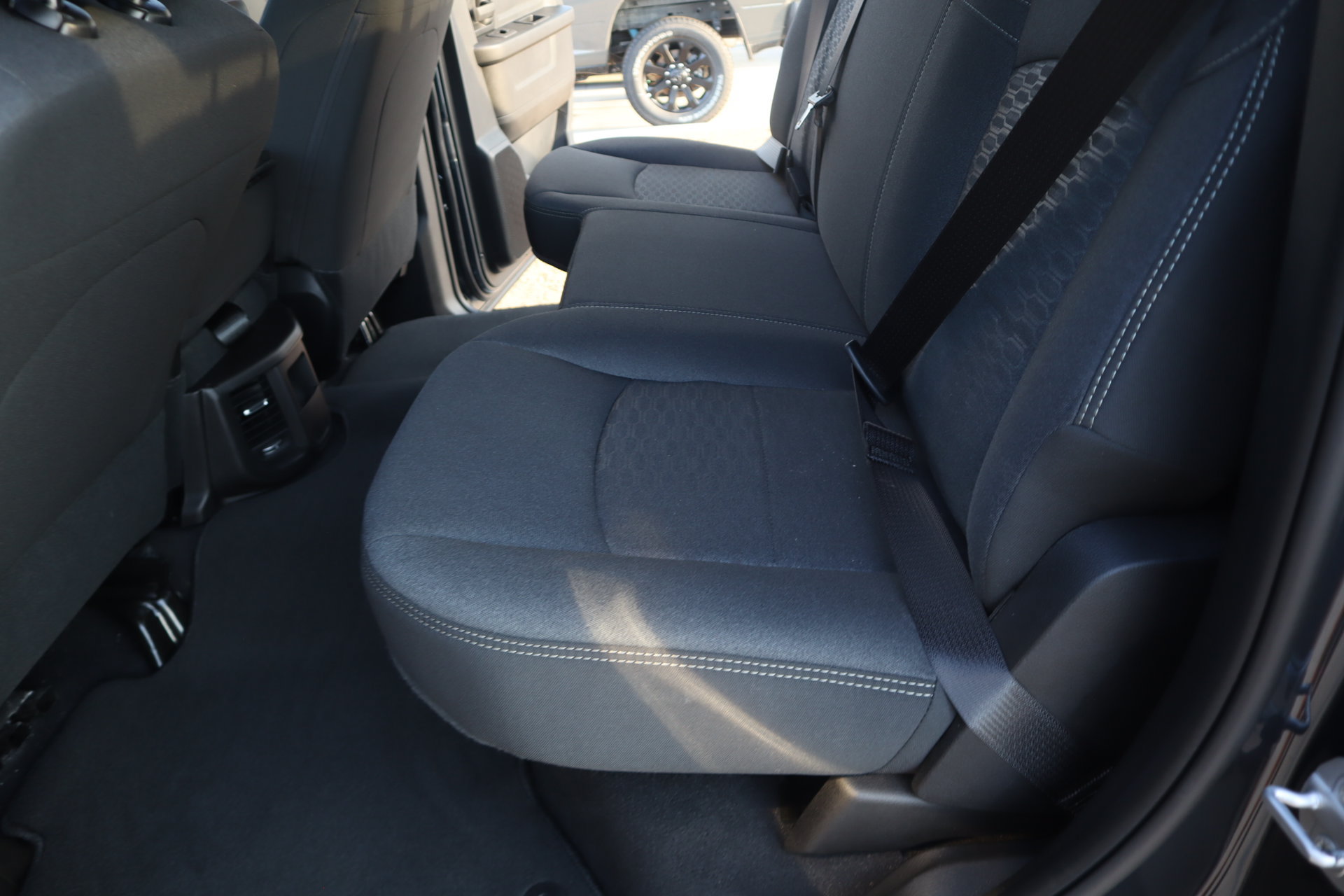 New 2027 RAM 3500 Tradesman AWD/4WD image 12