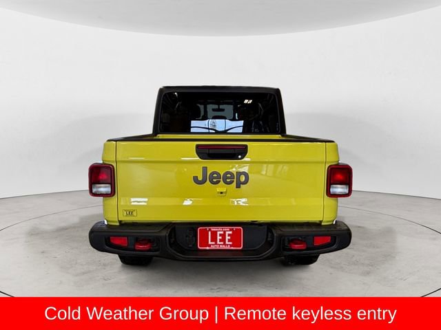 Used 2023 Jeep Gladiator Rubicon w/ Cold Weather Group AWD/4WD image 5