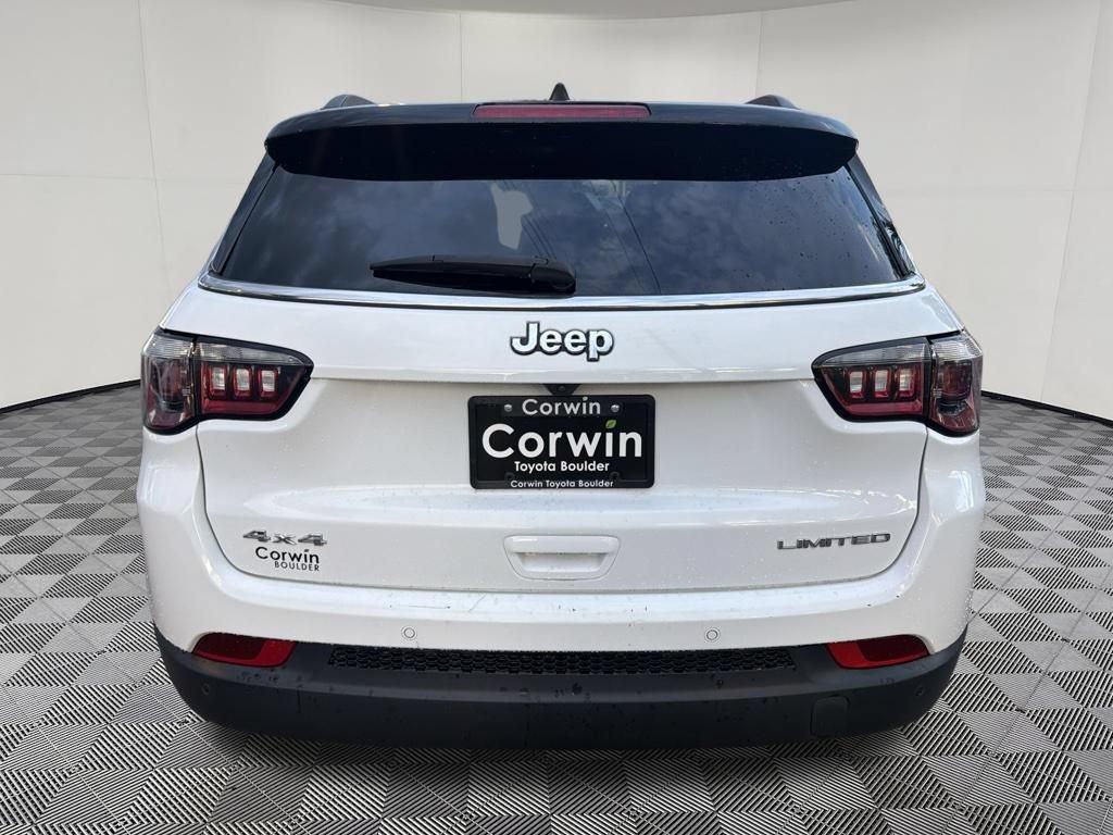 Used 2024 Jeep Compass Limited AWD/4WD image 6