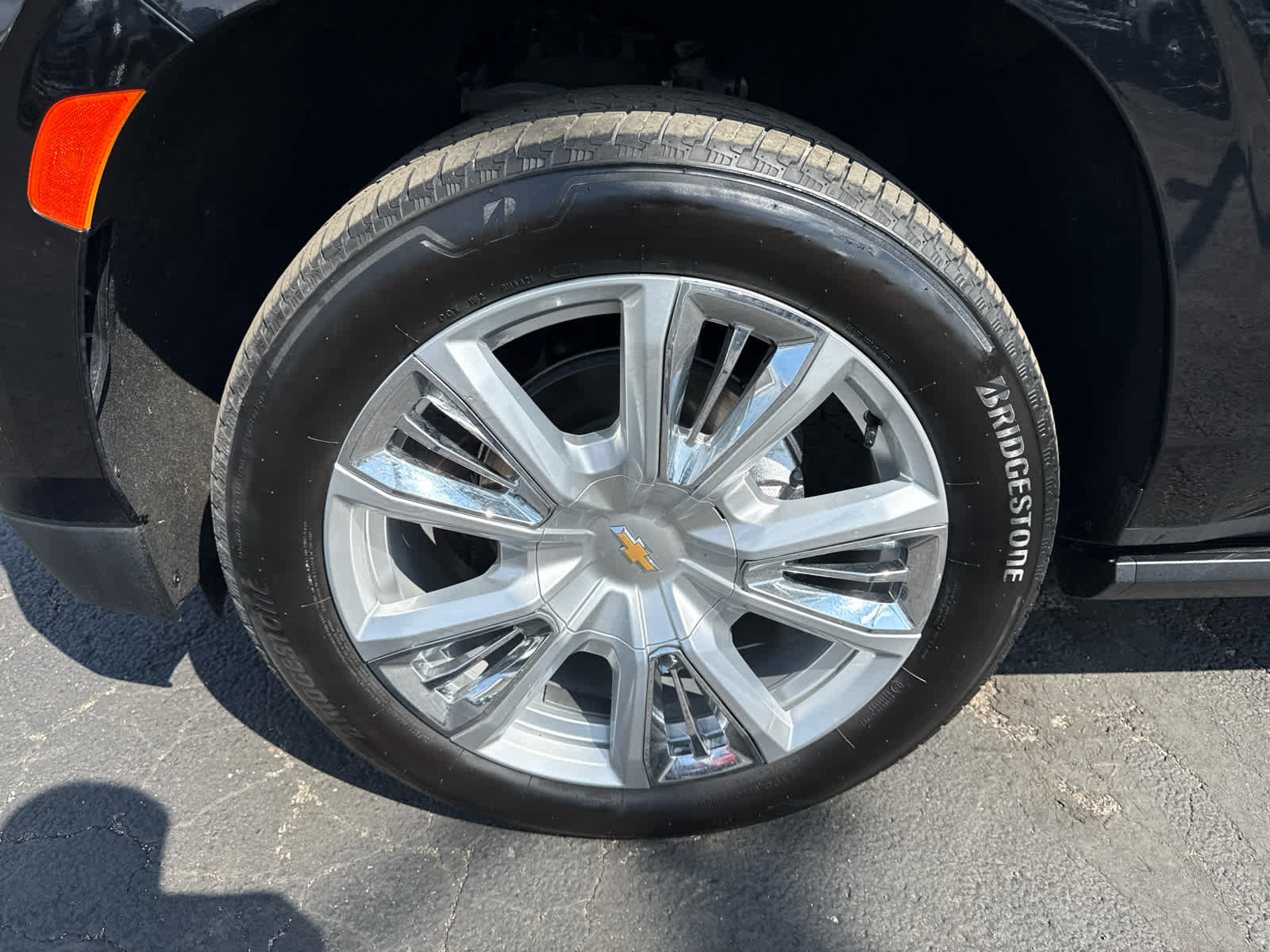 Certified 2023 Chevrolet Tahoe High Country AWD/4WD image 9