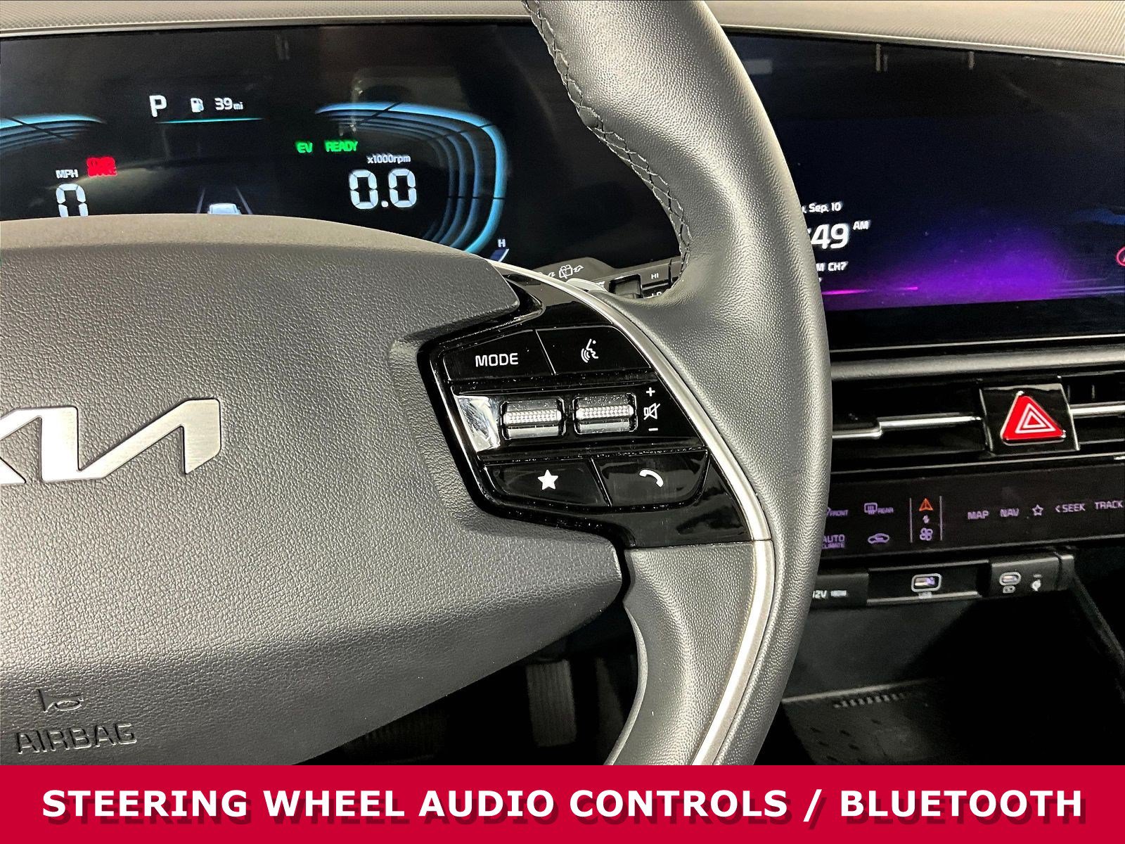 Certified 2024 Kia Niro EX FWD image 12