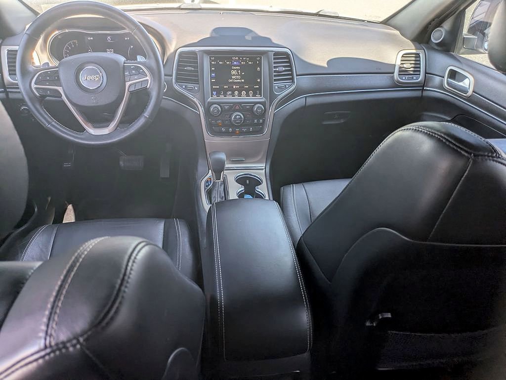 Used 2017 Jeep Grand Cherokee Limited AWD/4WD image 21